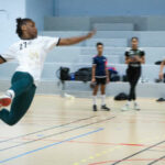 Le sport à l’école et en dehors : à Aulnay-sous-Bois, le handball motive les adolescentes