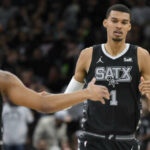 Basket : pour Victor Wembanyama, des défaites collectives mais des promesses individuelles