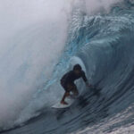 Paris 2024 : l’épreuve de surf maintenue à Teahupoo, avec un nouveau projet de tour des juges