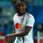 Football : la starlette haïtienne Melchie Dumornay « out » du terrain pour blessure
